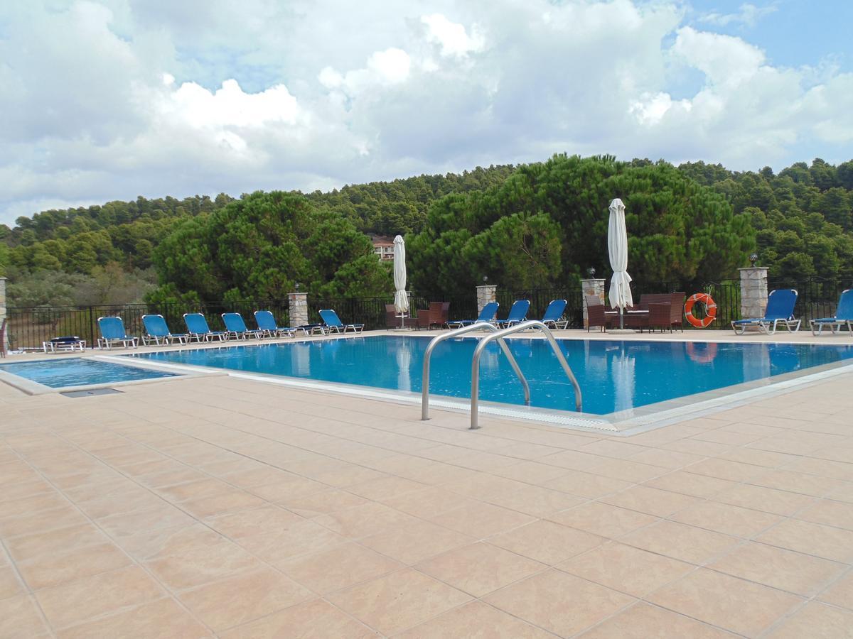 Skiathos Diamond Aparthotel Kolios Exterior photo